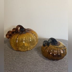 Set of 2 Glass Pumpkins